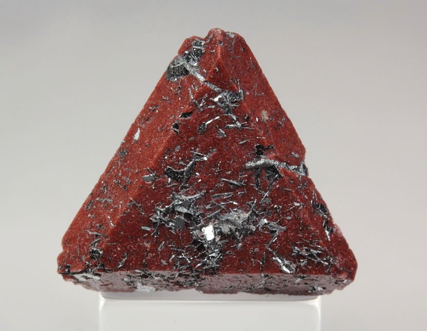 new find - ZUNYITE floater
