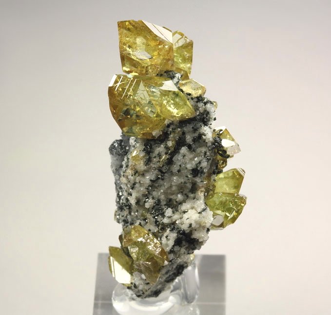 gem TITANITE twinned, K FELDSPAR var. ADULARIA