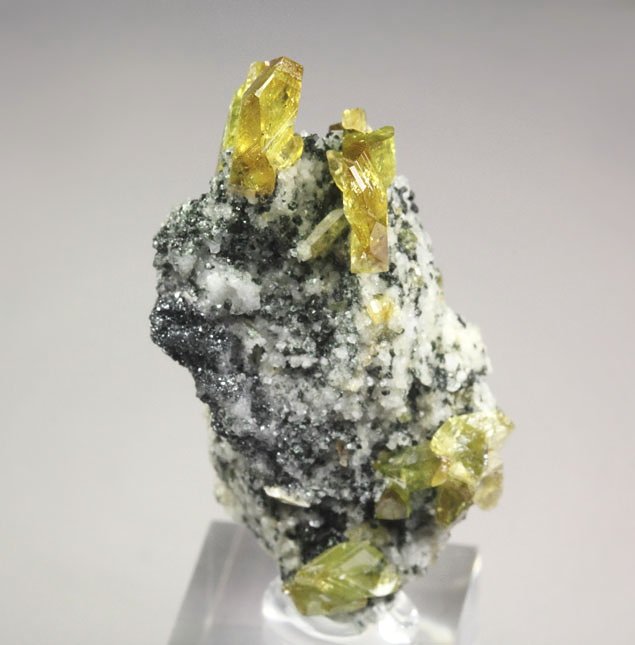 gem TITANITE twinned, K FELDSPAR var. ADULARIA