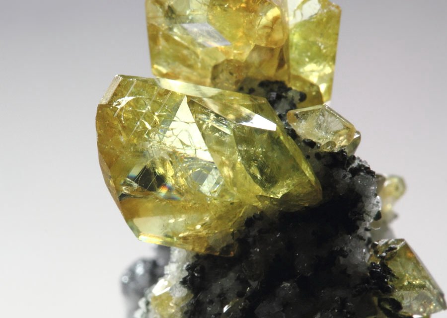 gem TITANITE twinned, K FELDSPAR var. ADULARIA