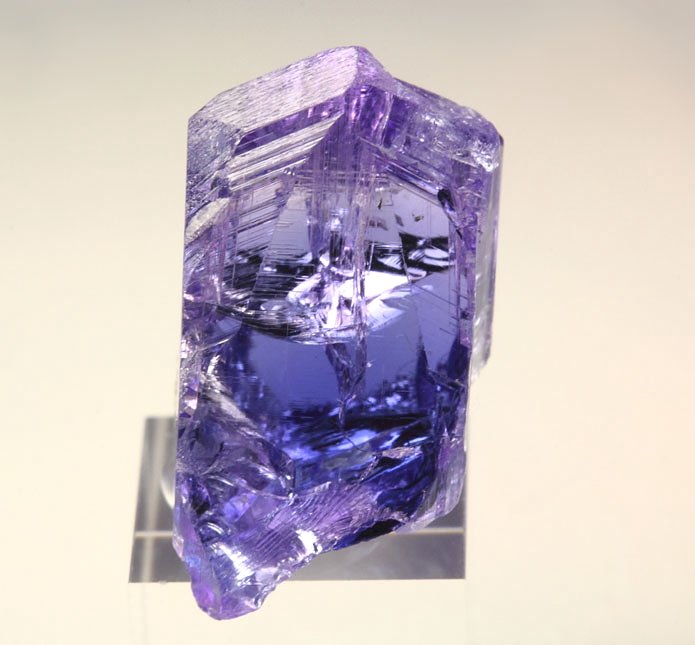 gem ZOISITE var. TANZANITE