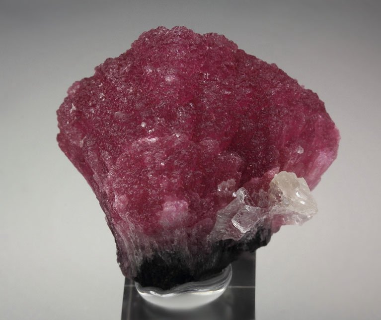 TOURMALINE var. RUBELLITE