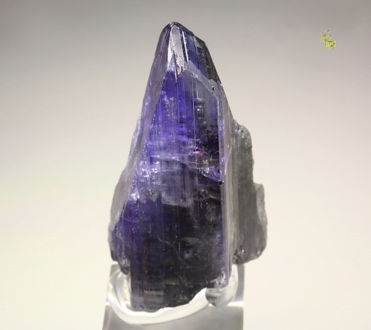 gem ZOISITE var. TANZANITE