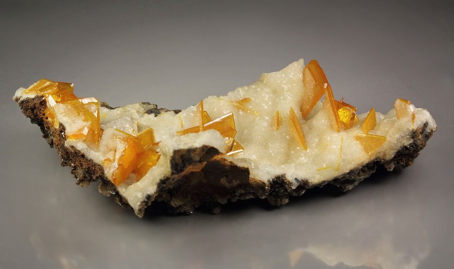 WULFENITE, CALCITE