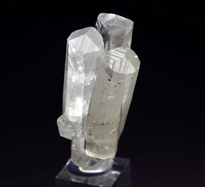 bi-terminated CALCITE