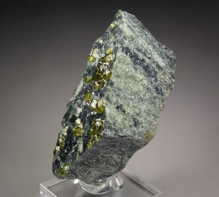 gem GARNET var. ANDRADITE var. DEMANTOID