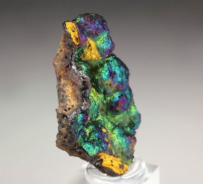 iridescent GOETHITE