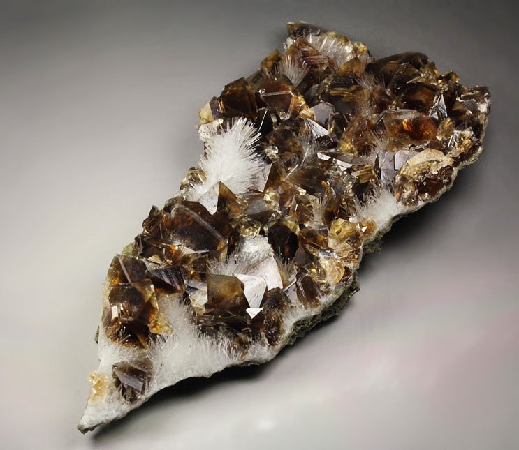 CALCITE, NATROLITE