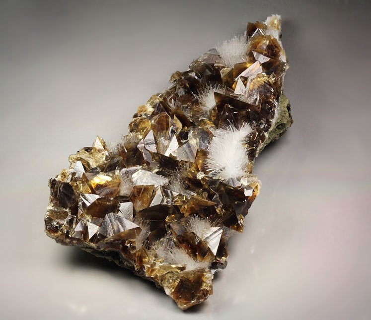 CALCITE, NATROLITE