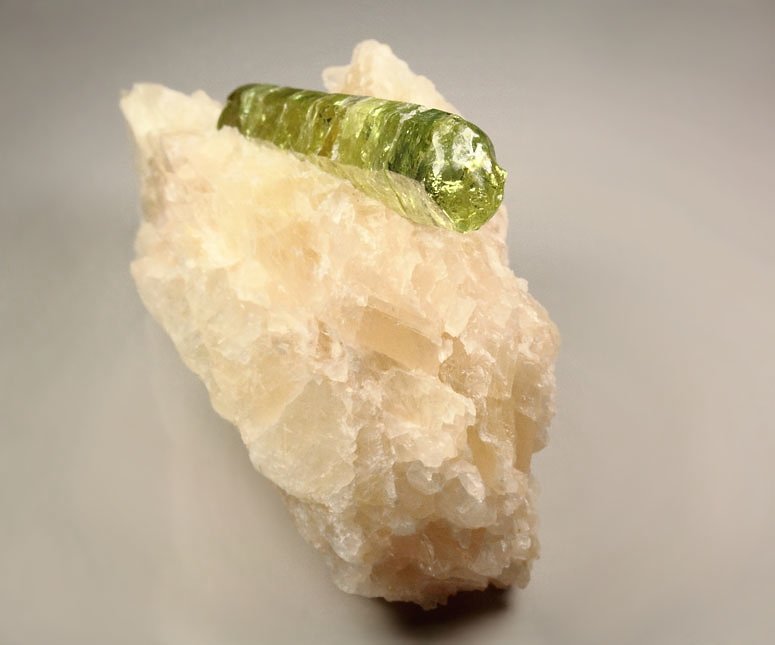 gem FLUORAPATITE bi-terminated