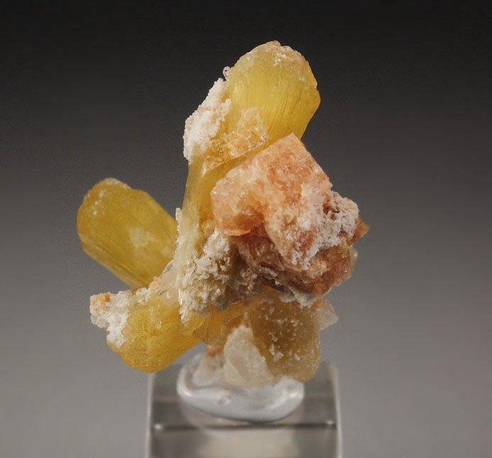 STILBITE, CHABAZITE, HEULANDITE