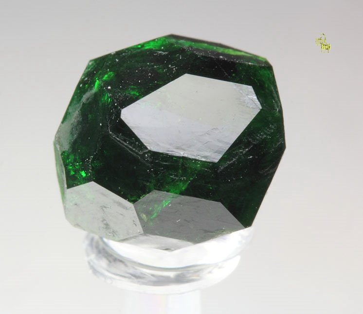 gemmy GARNET var. ANDRADITE var. DEMANTOID