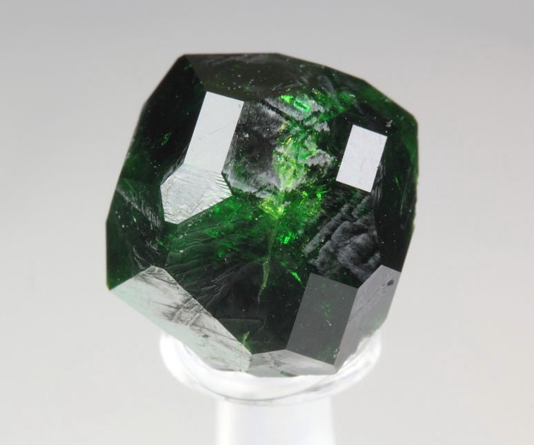 gemmy GARNET var. ANDRADITE var. DEMANTOID