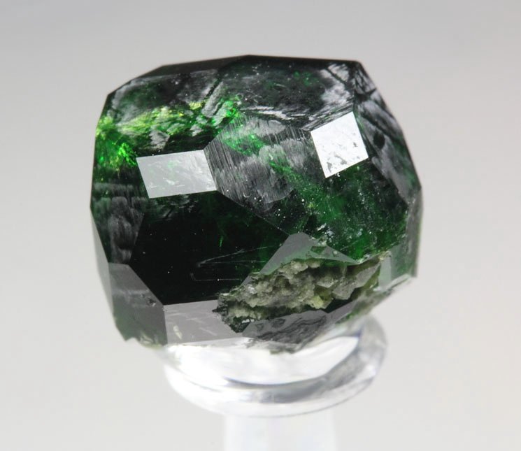 gemmy GARNET var. ANDRADITE var. DEMANTOID