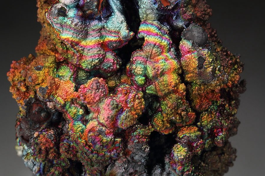 iridescent GOETHITE