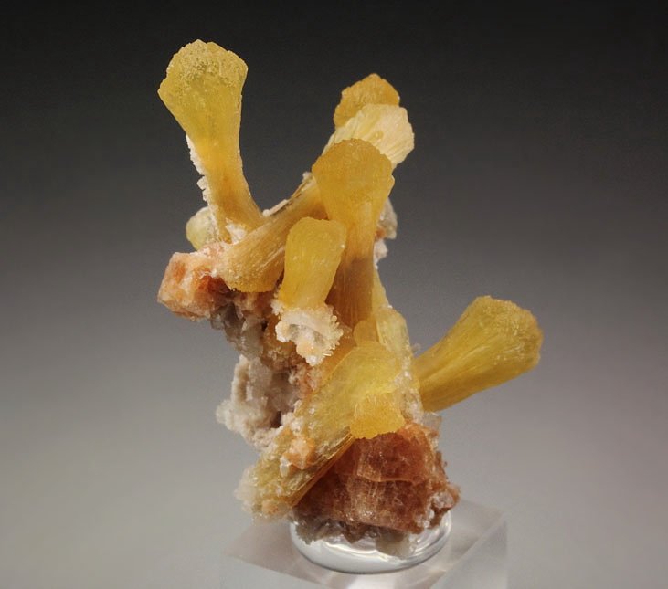 STILBITE, CHABAZITE, HEULANDITE