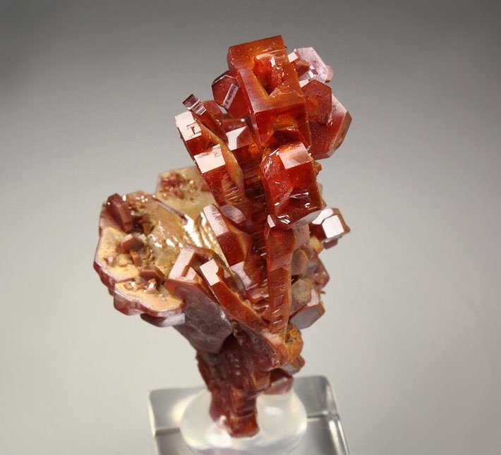 skeletal VANADINITE