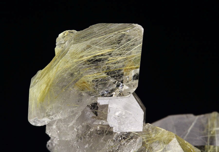 QUARTZ with RUTILE inclusions