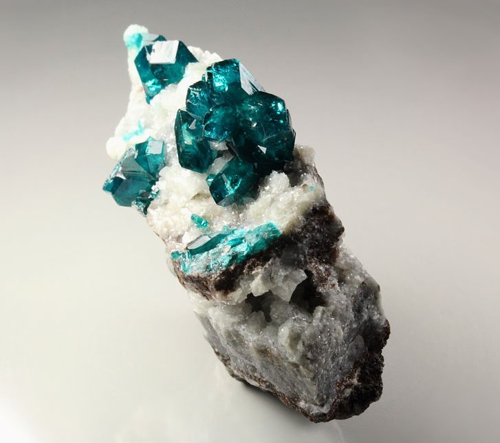 gemmy DIOPTASE, CALCITE