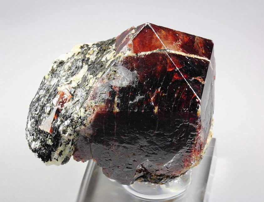 gemmy ZIRCON, BIOTITE