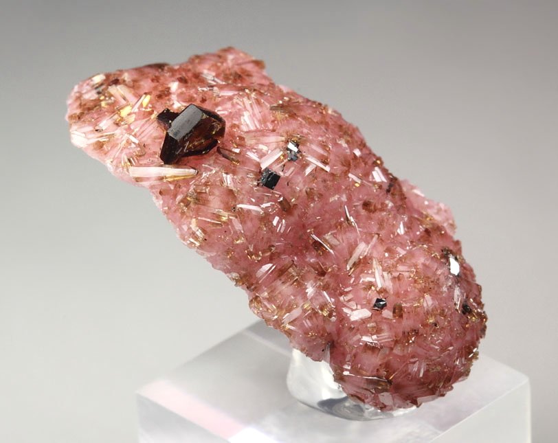 SHIGAITE, RHODOCHROSITE 