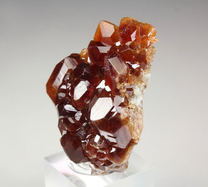 gem GARNET var. HESSONITE