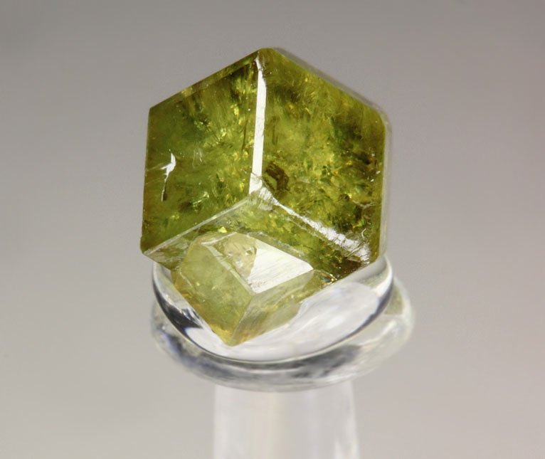 gem GARNET var. ANDRADITE var. DEMANTOID