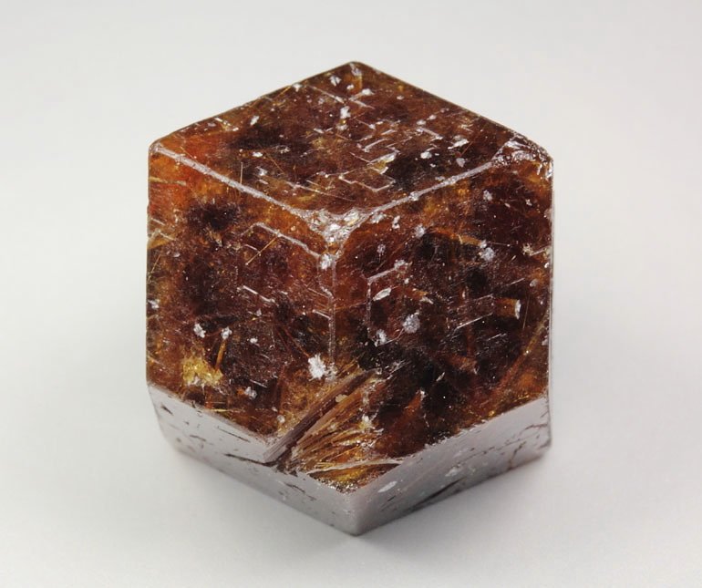 floater GARNET var. ANDRADITE