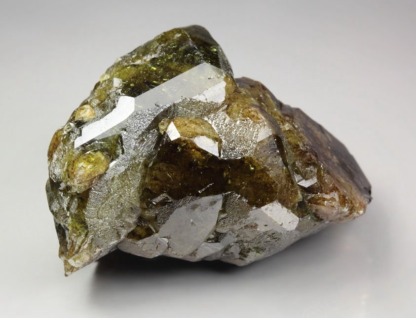 VESUVIANITE floater 