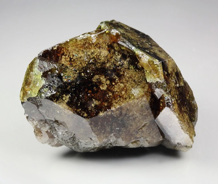 VESUVIANITE floater 