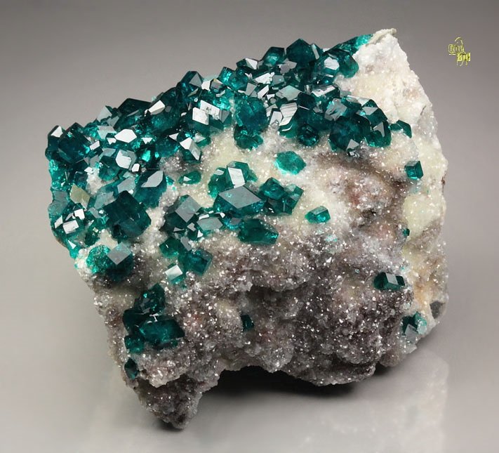 gem DIOPTASE, CALCITE