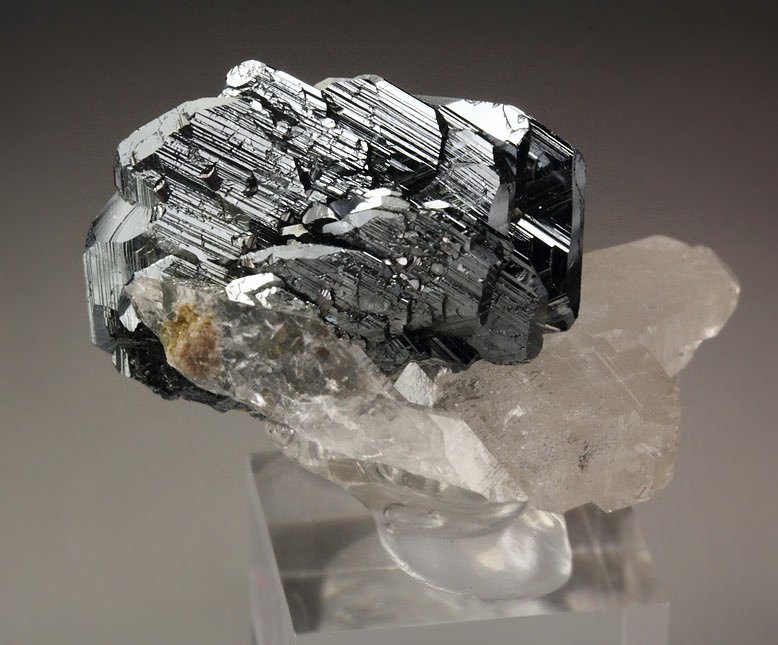 HEMATITE, RUTILE, QUARTZ