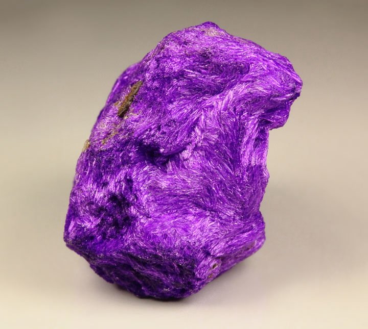 crystallized SUGILITE