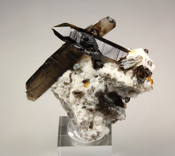 QUARTZ var. SMOKY, gem GARNET var. SPESSARTINE 