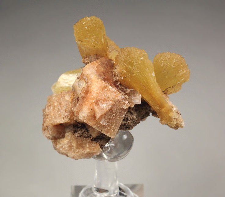 STILBITE, CHABAZITE, HEULANDITE