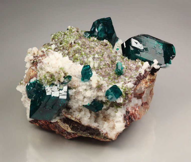 gemmy DIOPTASE bi-terminated, DUFTITE