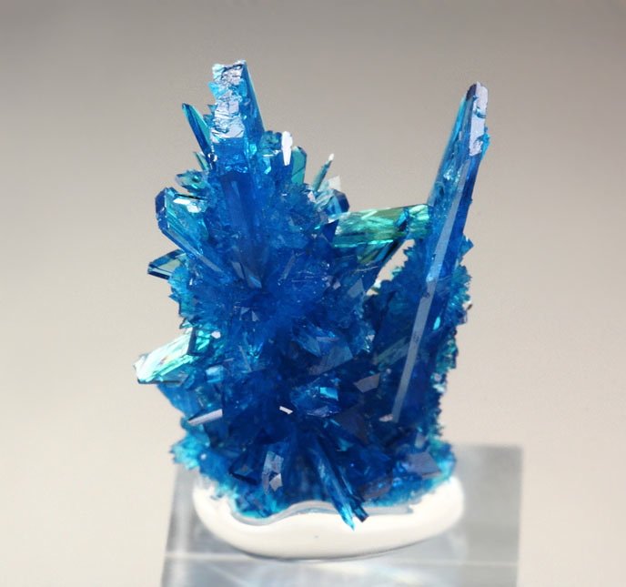 PENTAGONITE