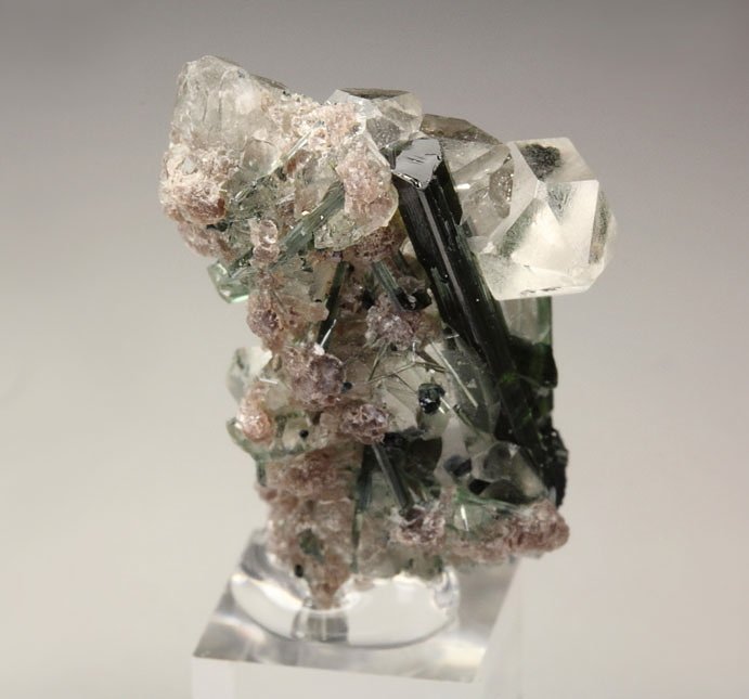 TOURMALINE var. ELBAITE, QUARTZ, LEPIDOLITE