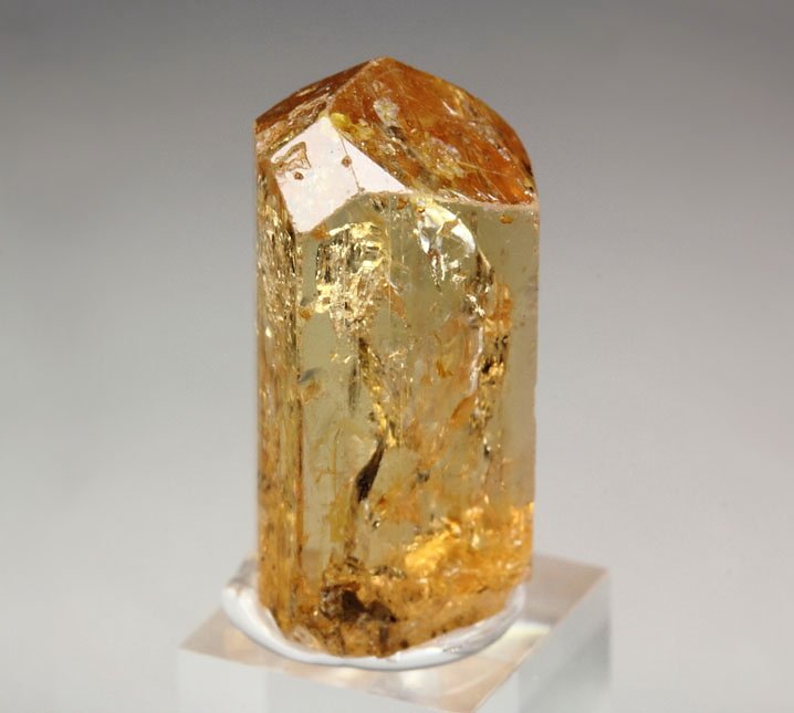 gem TOPAZ var. IMPERIAL TOPAZ