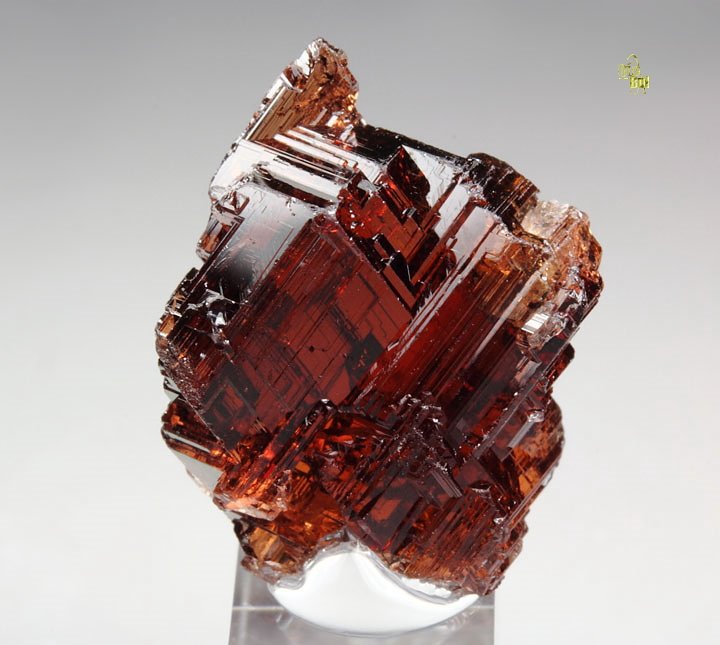 gem GARNET var. SPESSARTINE