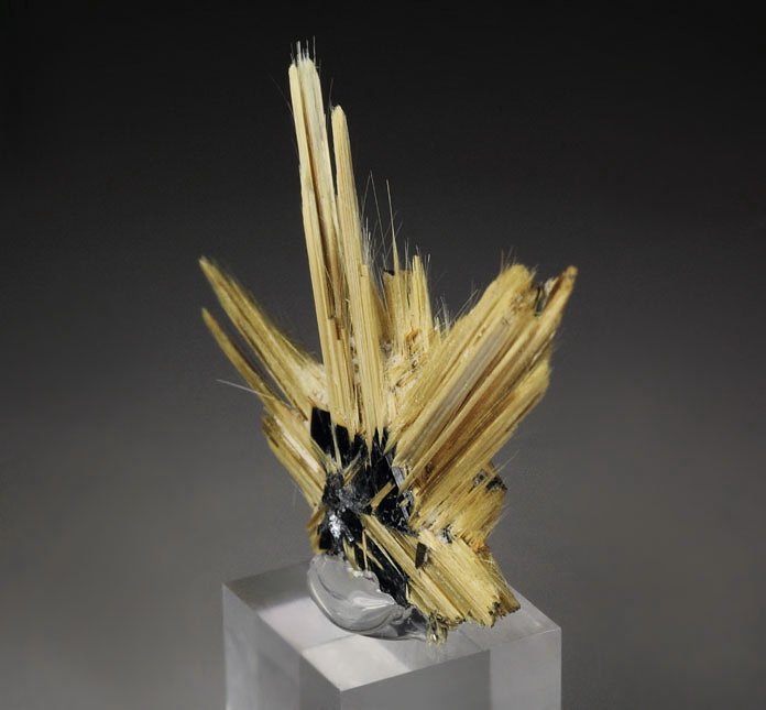 RUTILE, HEMATITE