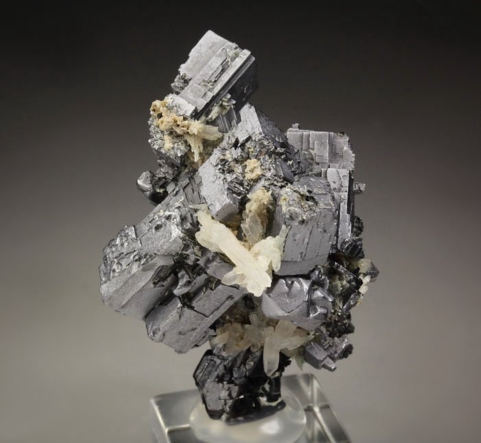 skeletal GALENA, SPHALERITE, QUARTZ