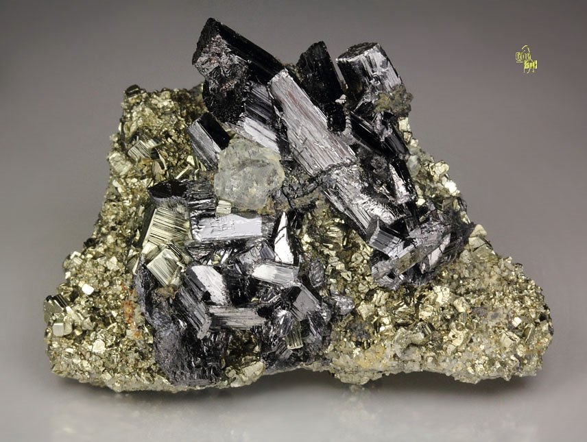 ENARGITE, PYRITE, FLUORITE