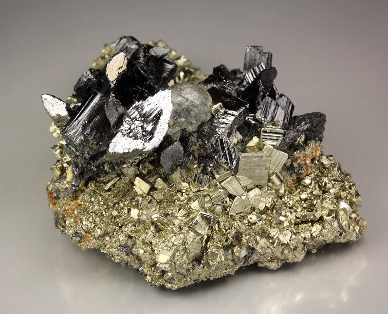 ENARGITE, PYRITE, FLUORITE