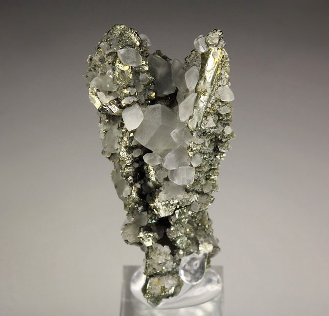 MARCASITE twinned, CALCITE