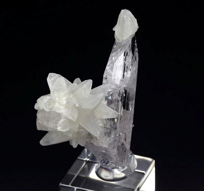 gem DANBURITE, CALCITE