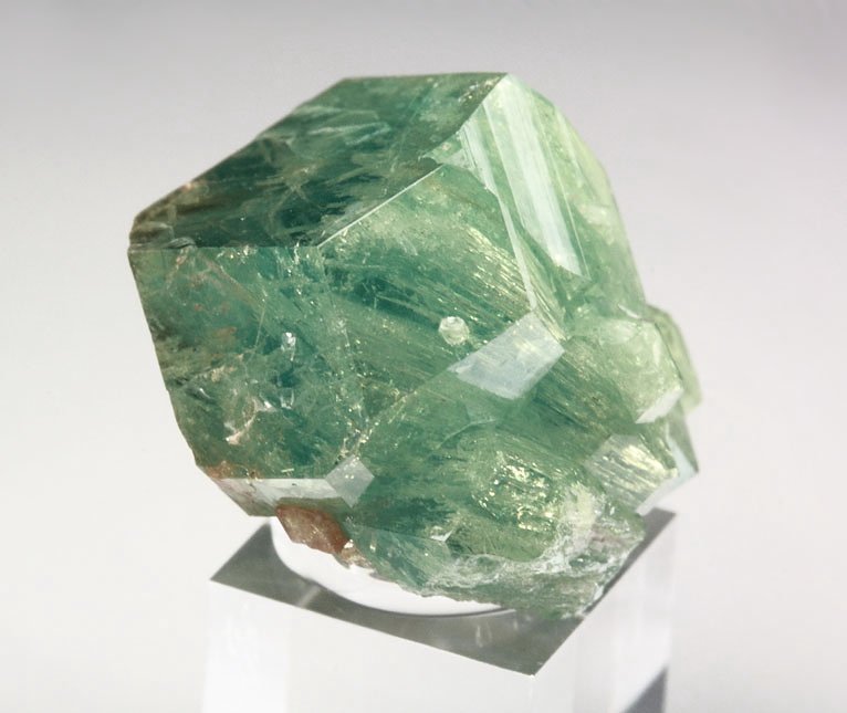 gemmy GARNET var. ANDRADITE var. DEMANTOID with WOLLASTONITE inclusions