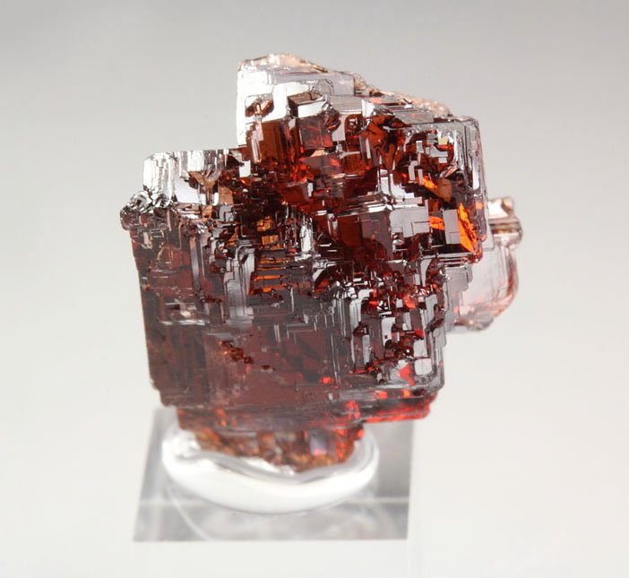 gem GARNET var. SPESSARTINE skeletal 