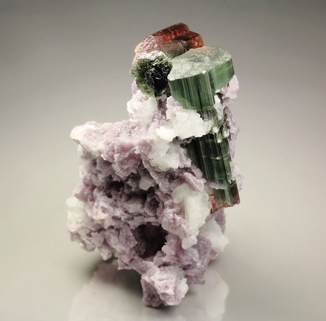 gem multicolor TOURMALINE var. ELBAITE, LEPIDOLITE, ALBITE var. CLEAVELANDITE