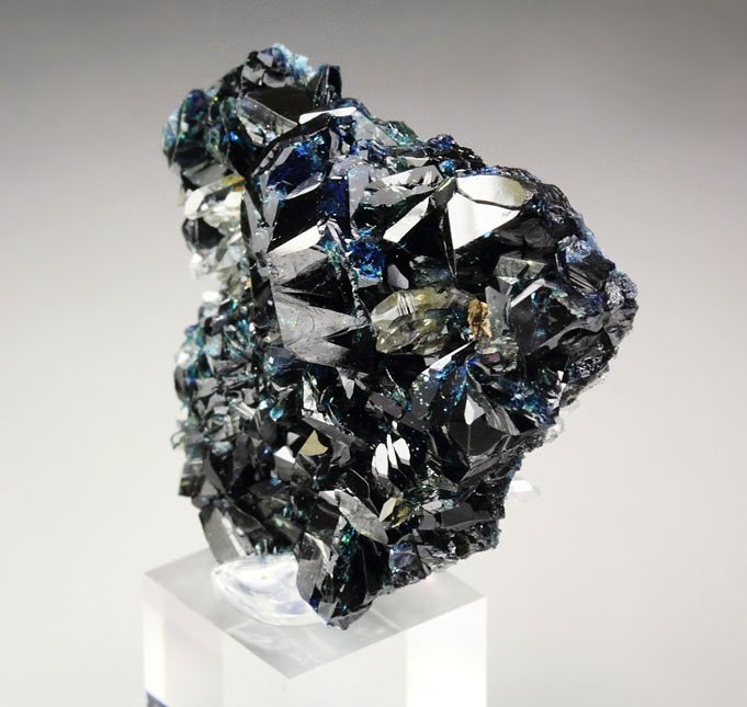 LAZULITE, QUARTZ, SIDERITE